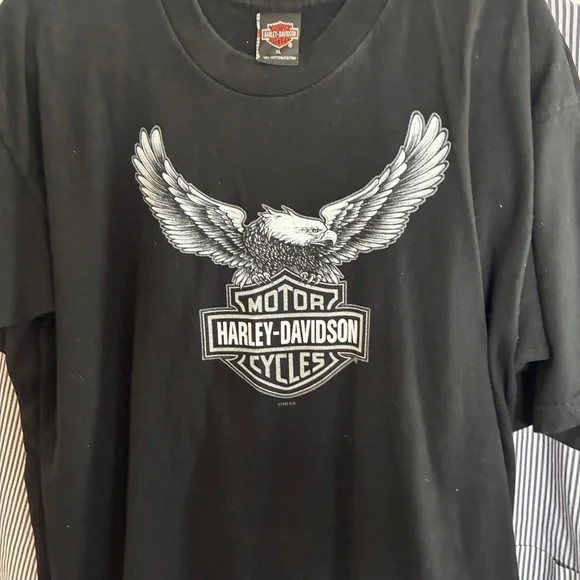 Vintage Harley-Davidson XL Black Tee with Eagle Emblem Honolulu, HI dealership. - Picture 1 of 2